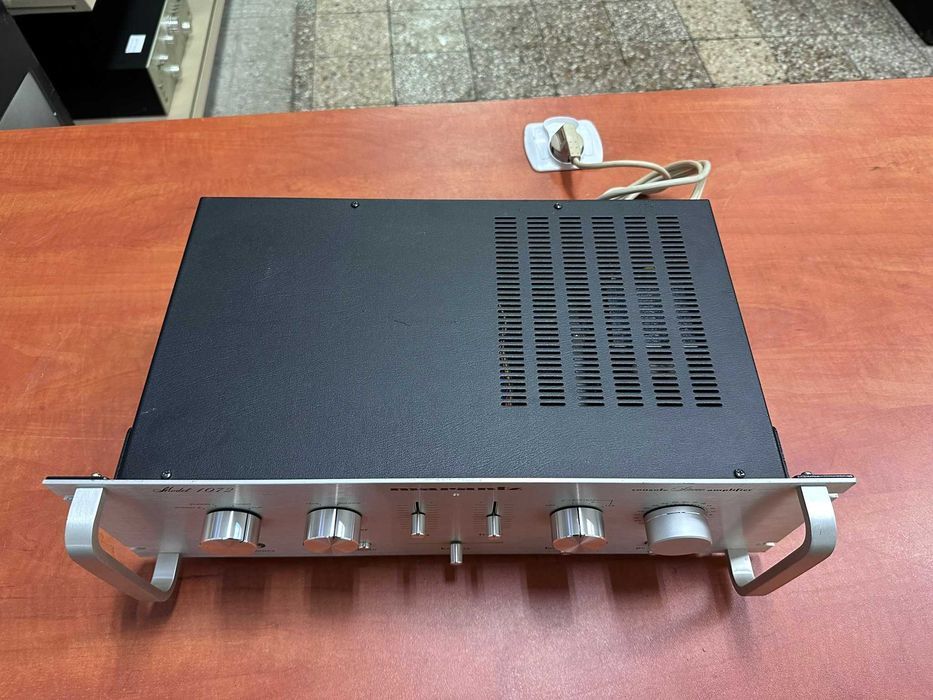 Wzmacniacz Marantz Model 1072