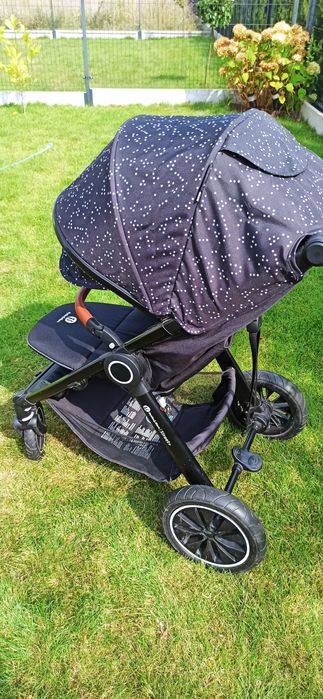 Wózek spacerowy Petit & Mars Street +