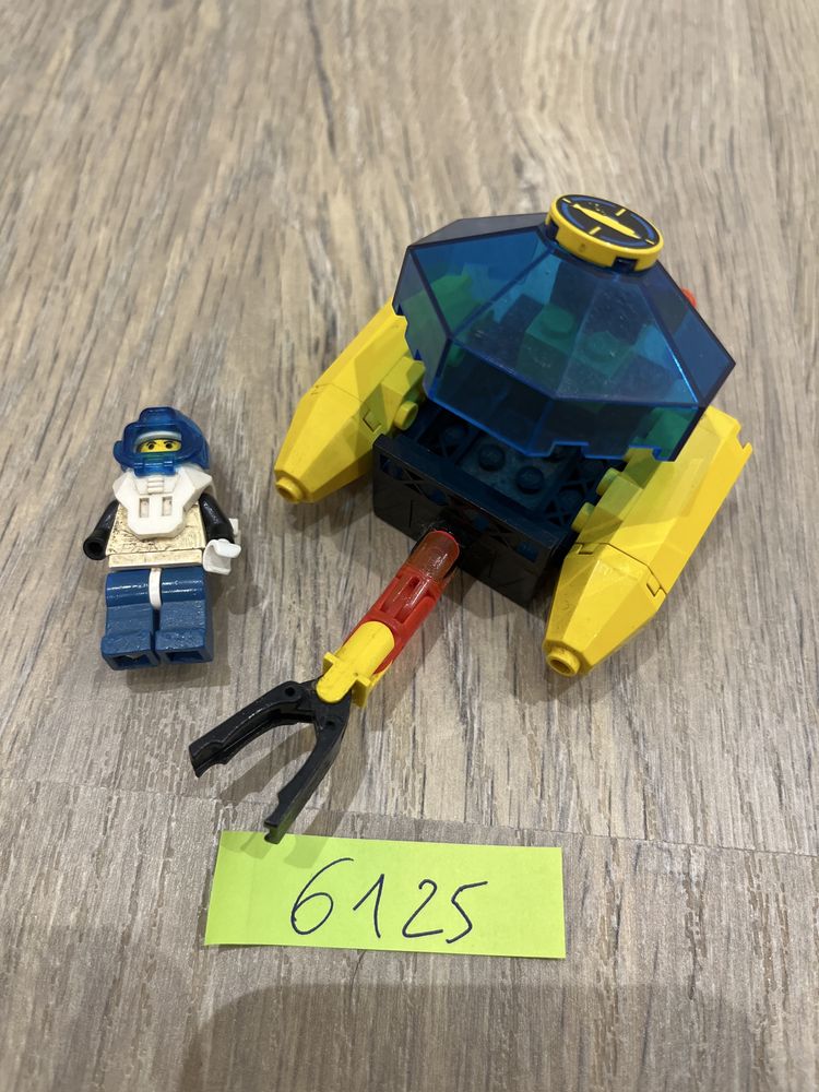 Lego sets 6833, 6125, 6536, 6514, 8207