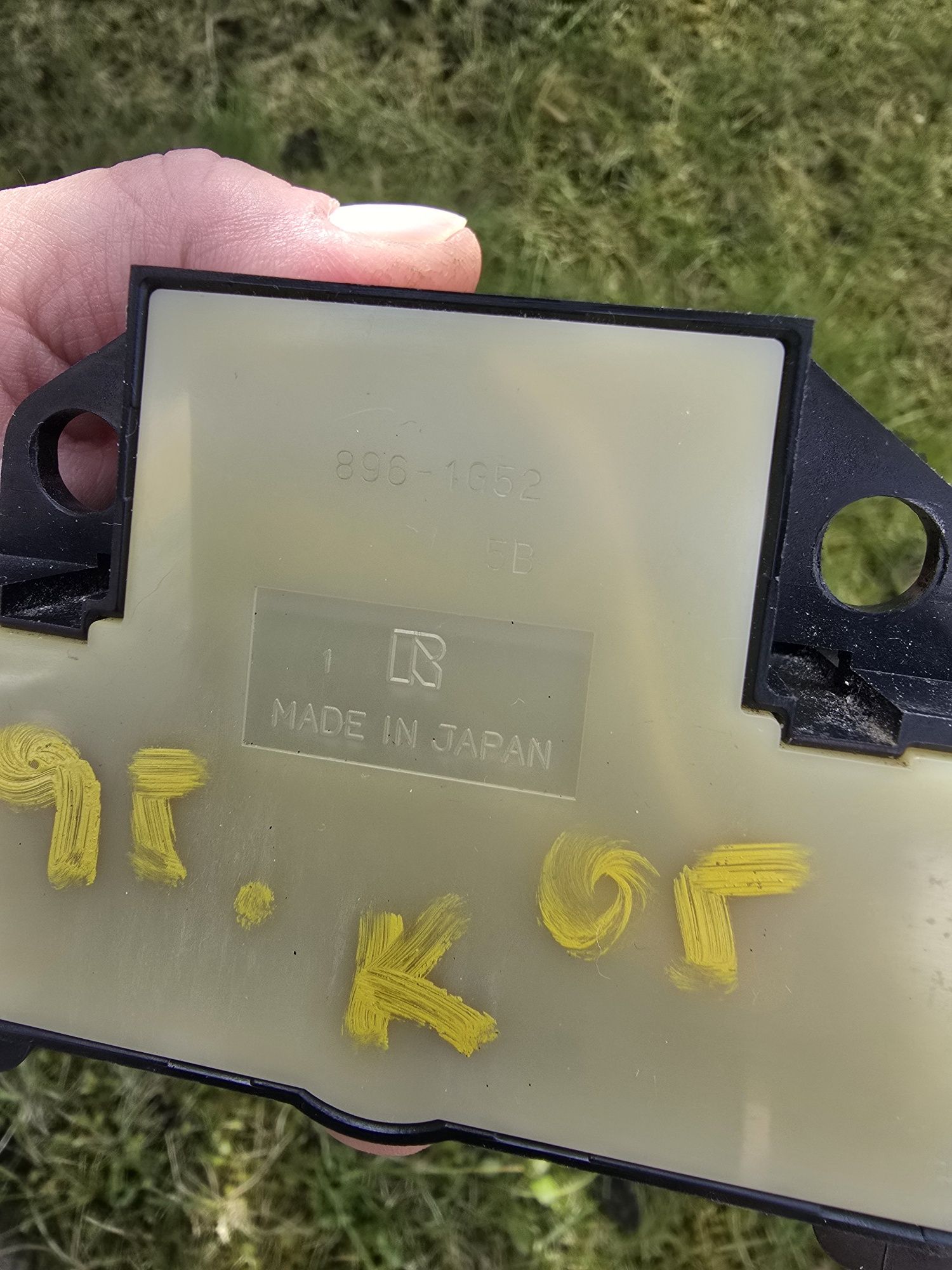 Sterownik przełącznik fotela przedniego lewego saab 95 2005 rok 9 PIN
