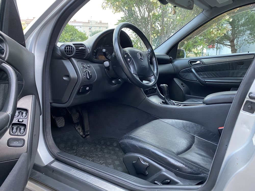 Mercedes-benz C200 Kompressor, carro Nacional