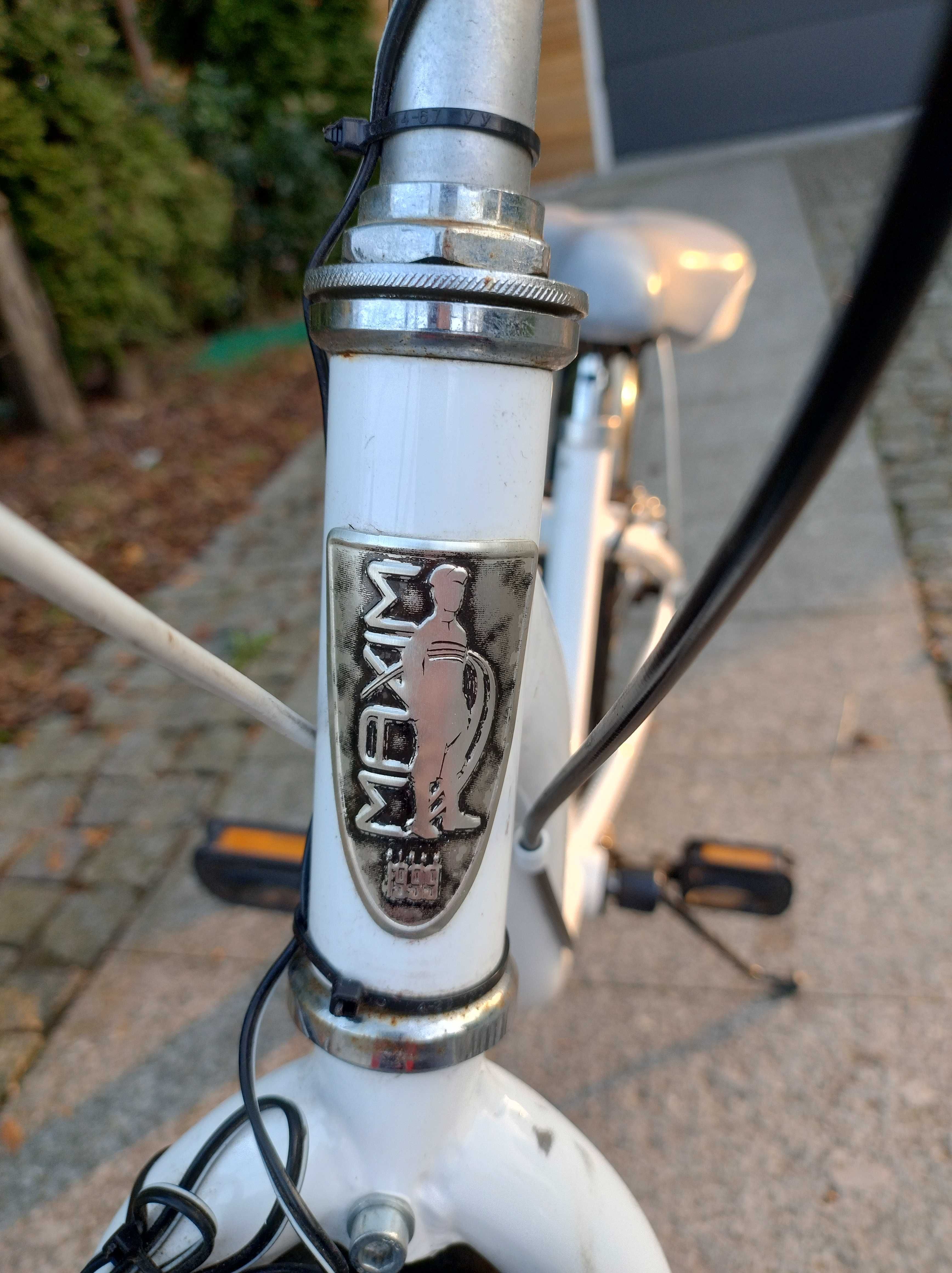 rower Polski Maxim MJ 4.1 20" biały z dodatkowa oslona łańcucha