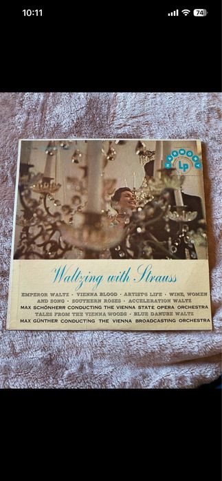 Vinil Walling whit Strans