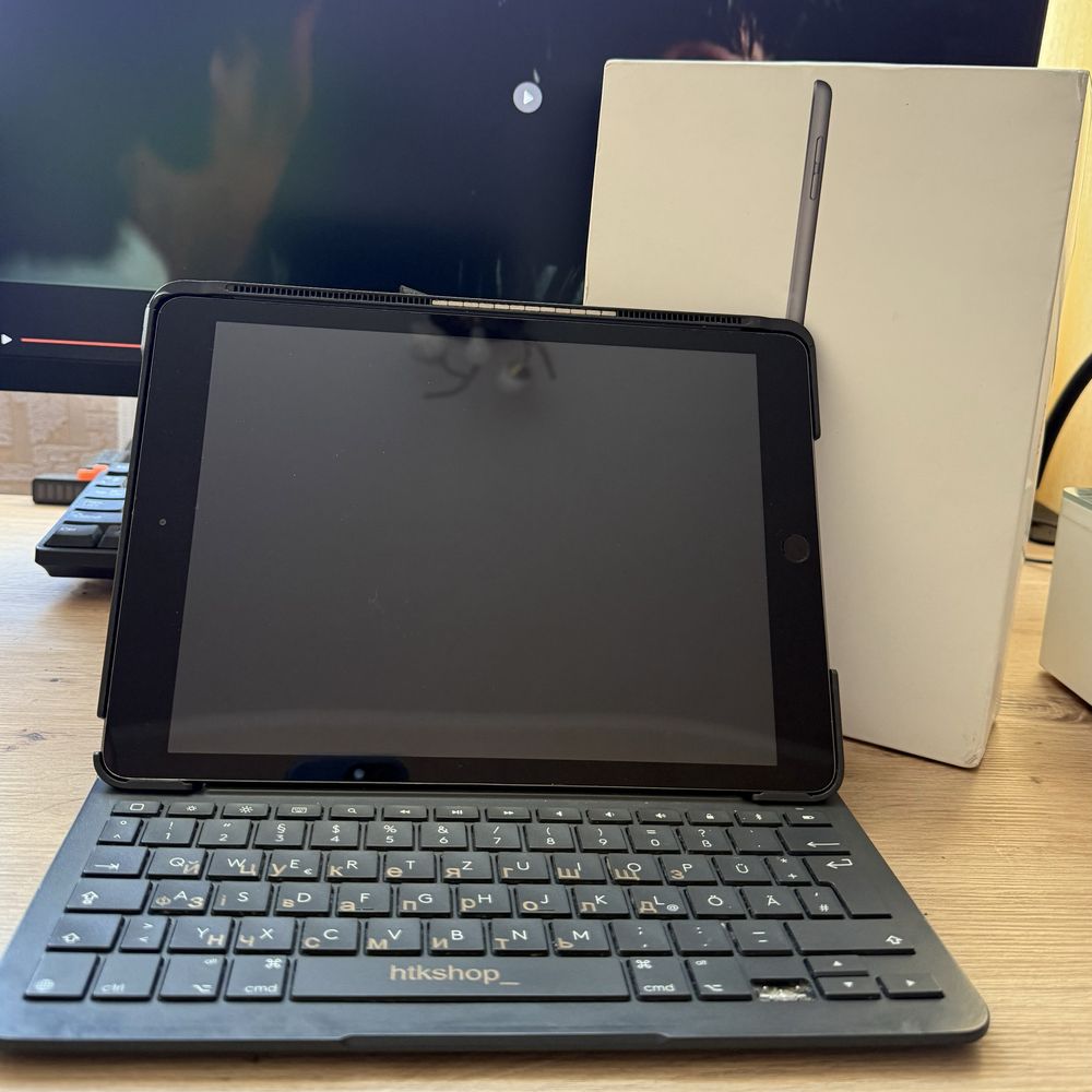 Планшет Apple Ipad Айпад 7 gen 10.2 дюйми 32gb