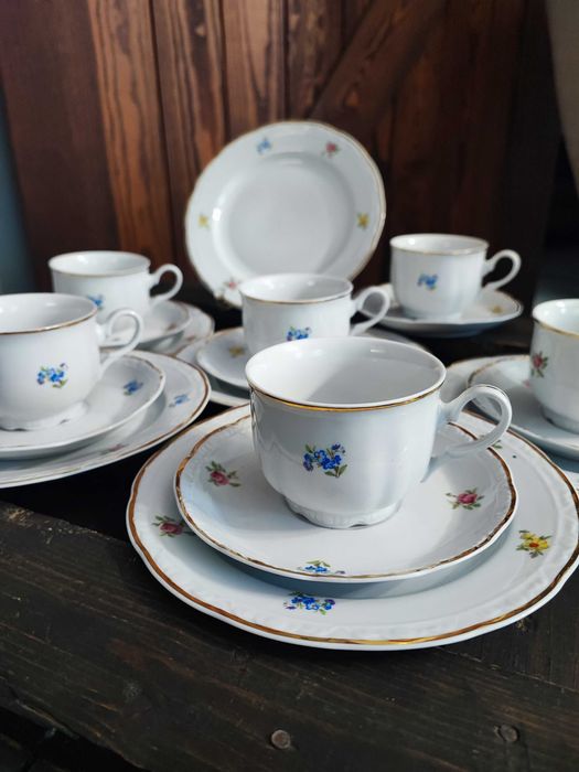 Zestaw sniadaniowy rumuńska porcelana Apulum