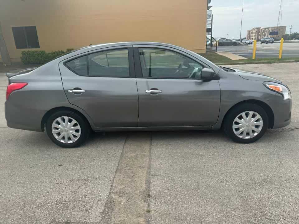 2018 Nissan Versa