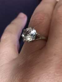 Серебряный перстень кольцо горный хрусталь