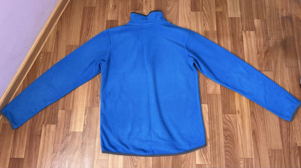 Продам флісову кофту