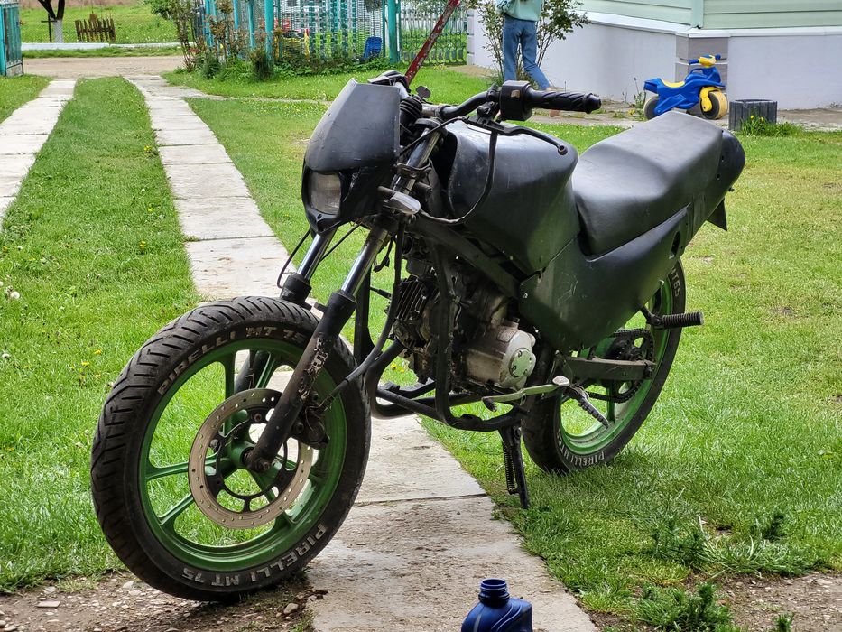 Продам suzuki  125