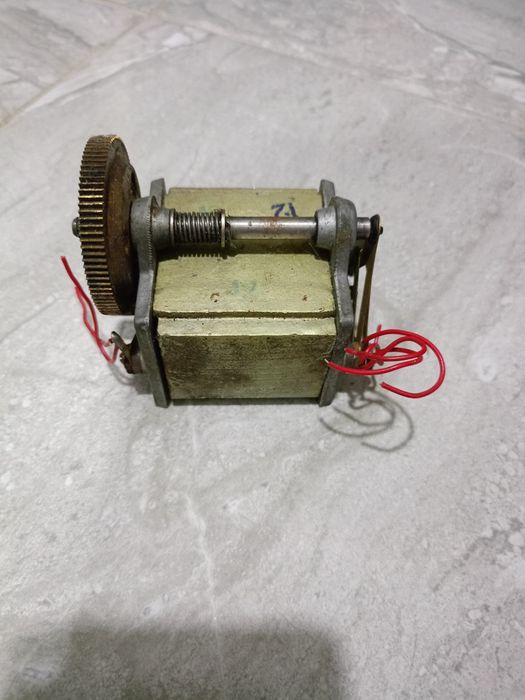 Ручний динамо-машина радянського виробництва