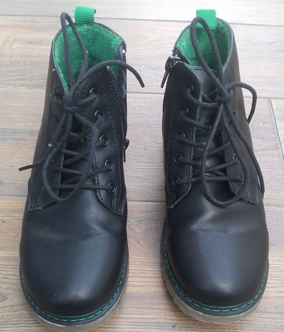 Reserved buty skórzane chłopięce trapery rozmiar 34, jak Martensy
