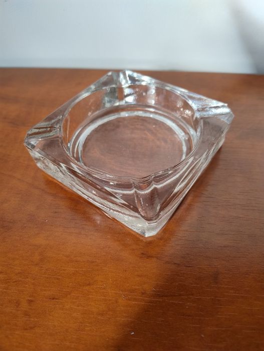 Popielniczka PRL , szklana