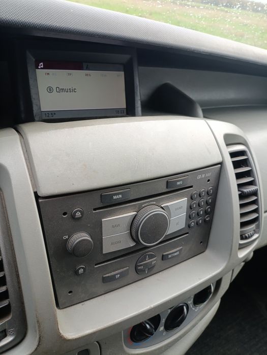 Opel Vivaro L2H1 brygadowka klimatyzacja nawigacja