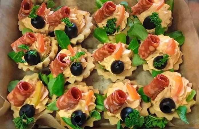 Catering, imprezy okolicznościowe, chrzciny, komunie, produkcja pi