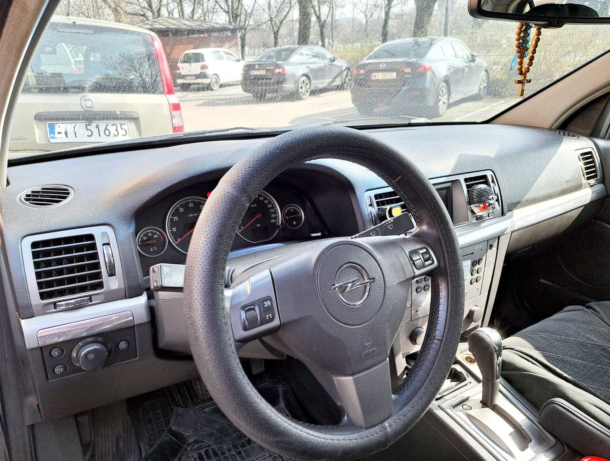 Opel Vectra Опель вектра С 2006 АКПП 2.2 Газ\Бензин Атмосферник ТОРГ