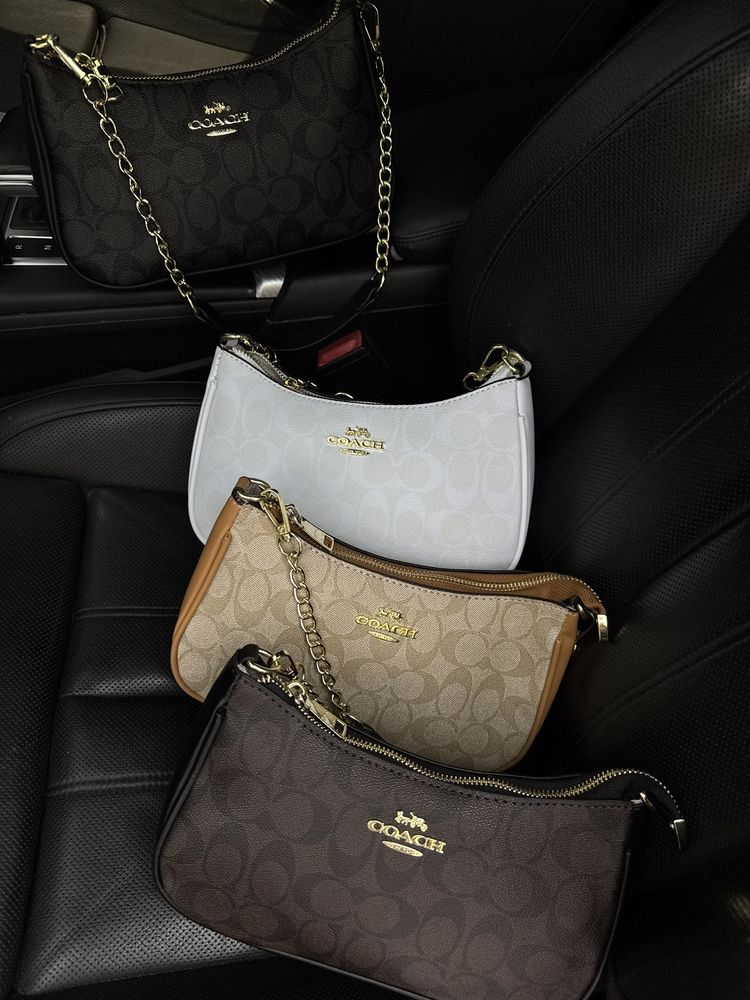 Трендовий багет Coach