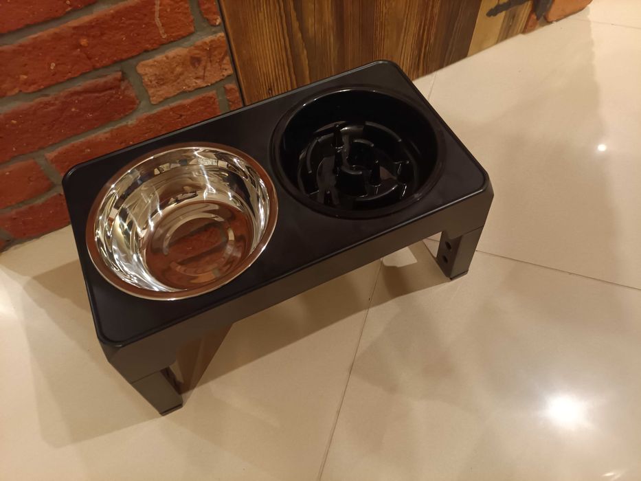 Regulowana miska dla psa