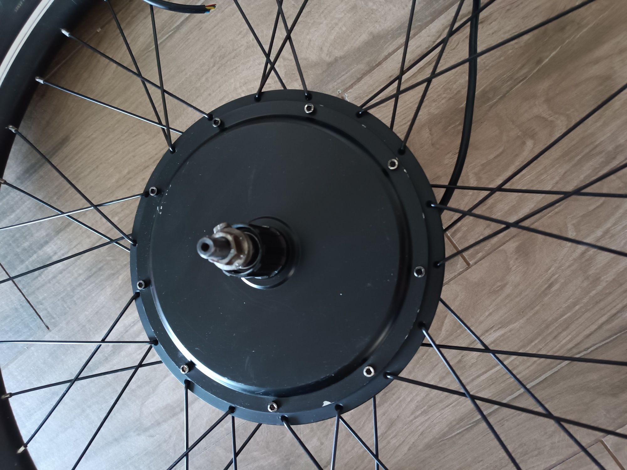 Silnik Mxus 30h XF40C. Konwersja roweru