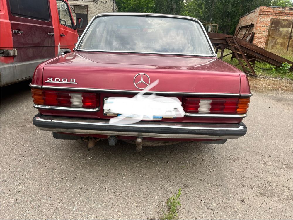 Продам Mercedes’ w 123 3.0 дизель на болты и гайки