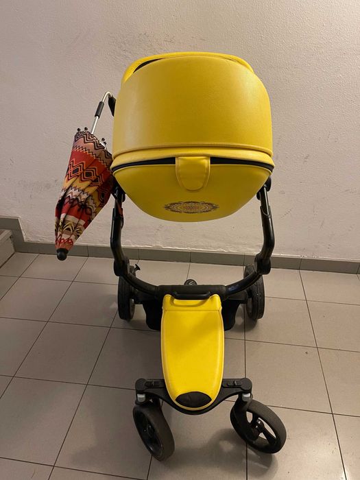 MimaXari Żółty wózek dziecięcy z wieloma akcesoriami *Limited Edition*