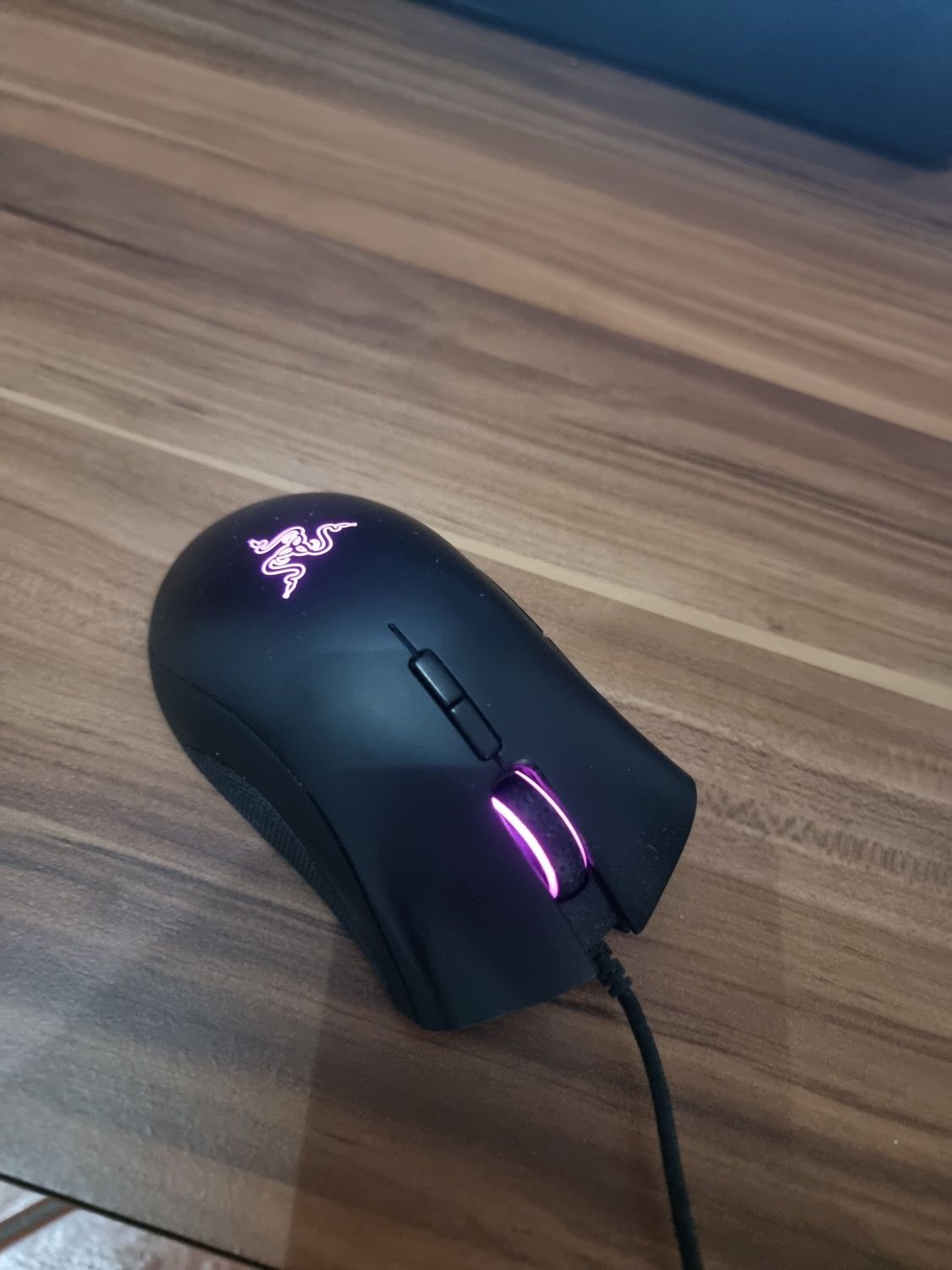 Rato Gaming Razer DeathAdder Elite C/Novo