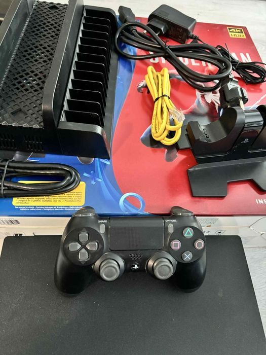 Konsola Sony PlayStation 4  1TB Czarny