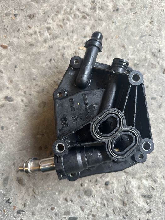 Масляний радіатор bmw f48 2.0 бензин