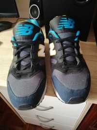 Sapatilhas New Balance 530 / 44.5