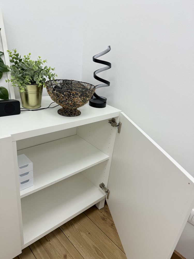 Aparador / Movel Branco
