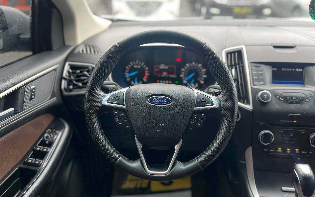 Ford Edge 2016 року