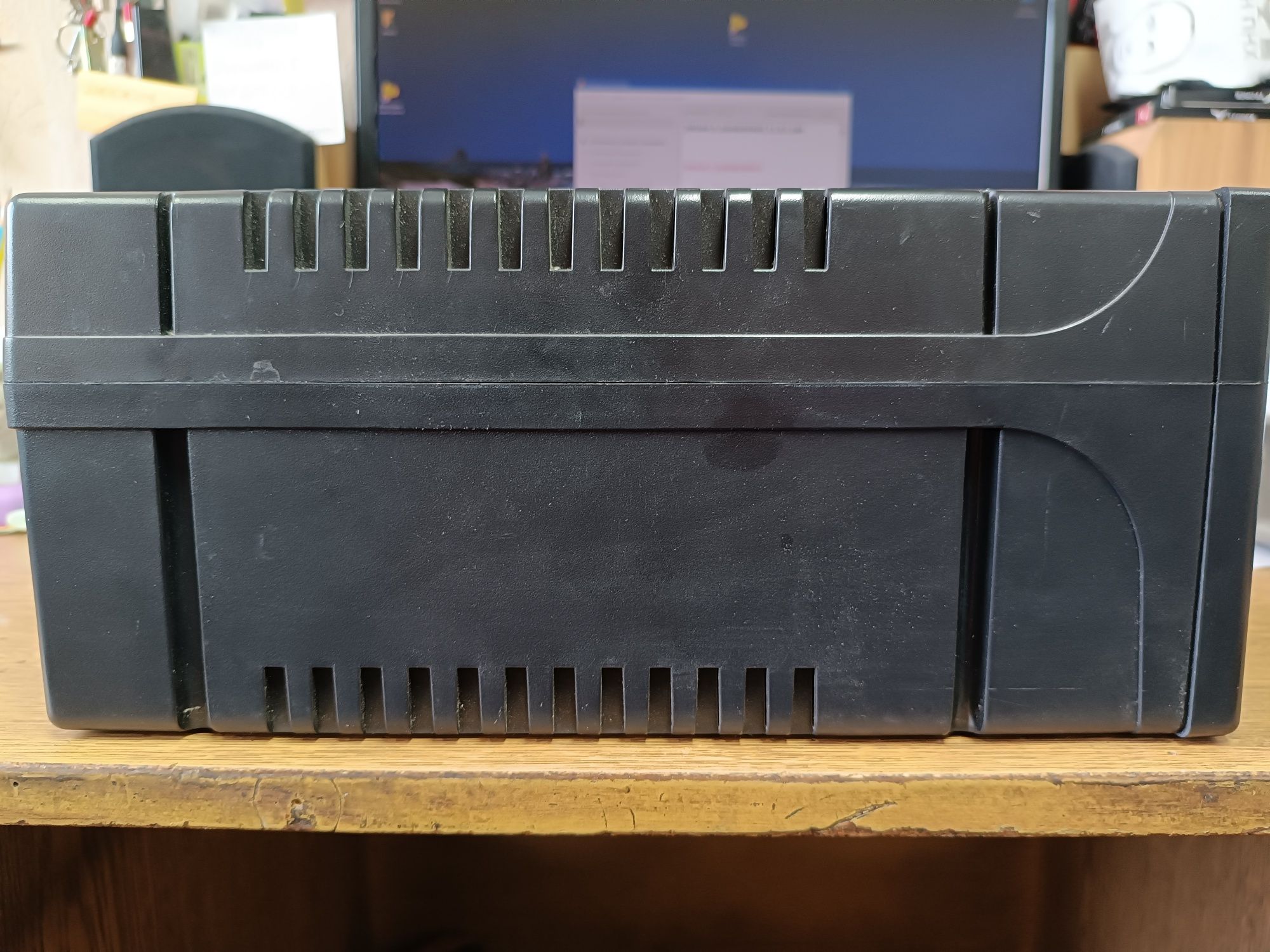 Powercom BNT-600A