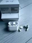 Оригінальні Apple AirPods Pro