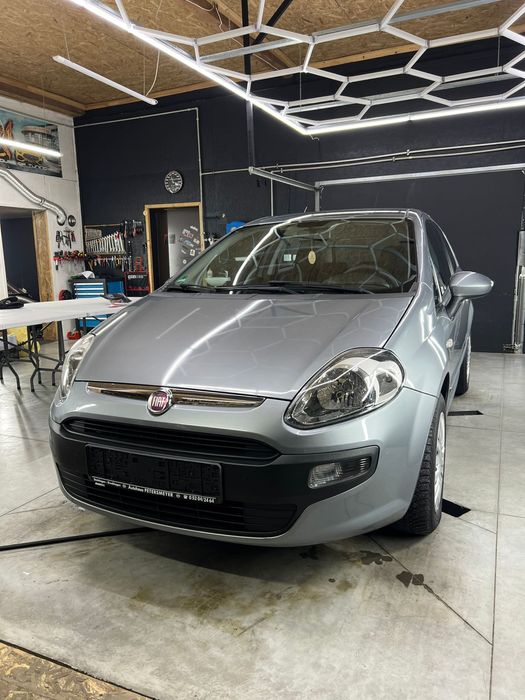 Fiat Punto Evo 2011 1.4 77 PS Benzyna 170 tys km Serwis Niemcy