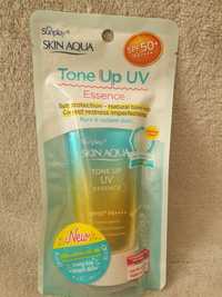 Sunplay Skin Aqua Tone Up UV essence spf 50+ mint green