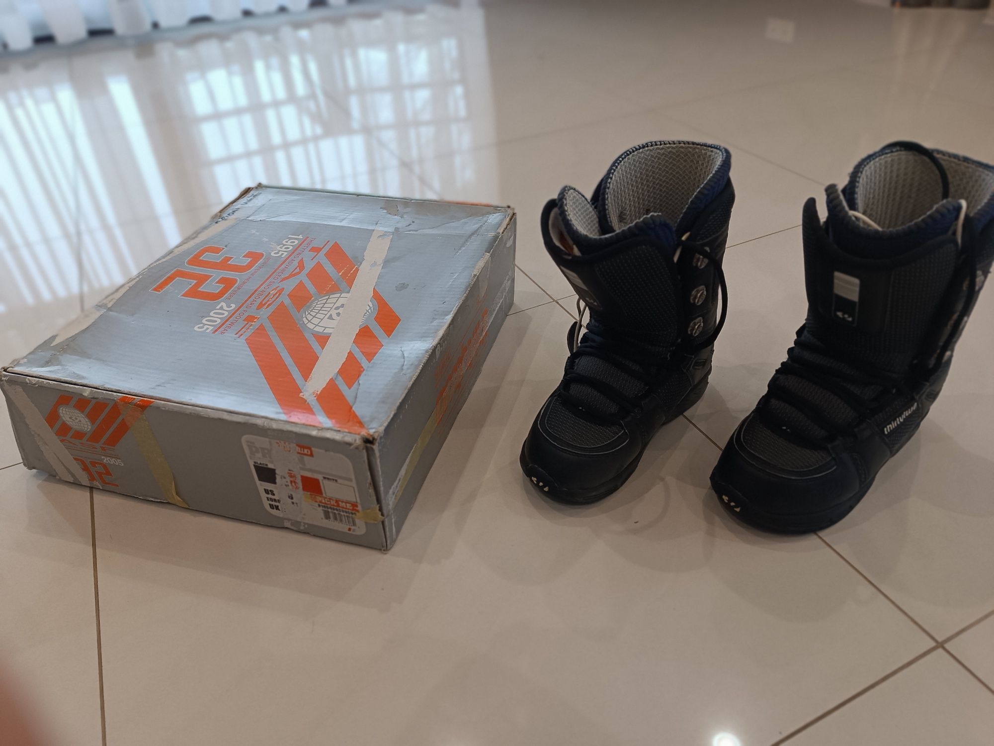 Buty snowboardowe thirtytwo  r.41