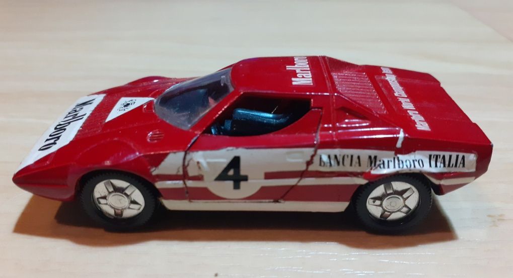 Miniatura antiga Norev Lancia Stratos esc.1/43