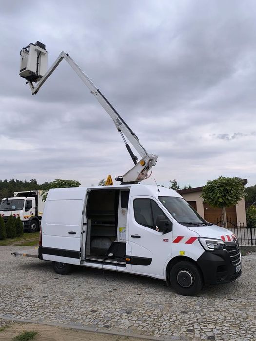 Renault Master  Renault master zwyżka podnośnik koszowy niski sprzebieg