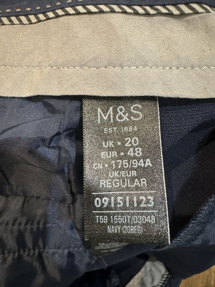 Штани Marks & Spencer (розмір 20)