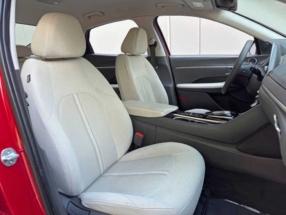 Hyundai Sonata SEL      2021