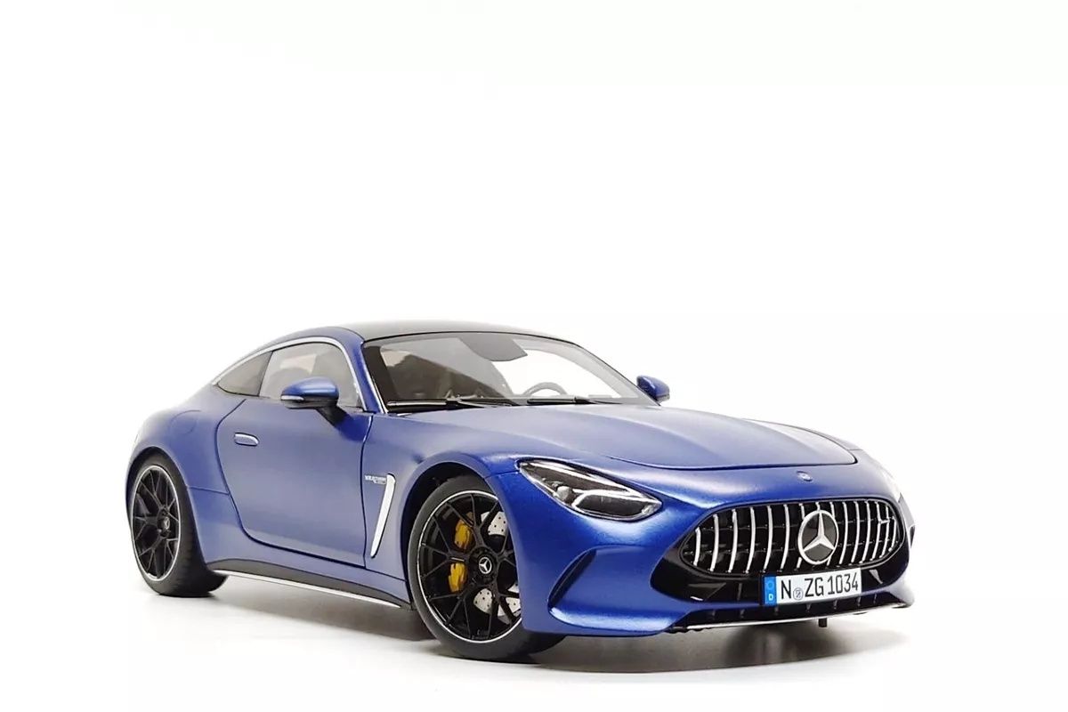 NZG 1:18 Mercedes-Benz AMG GT 63 4Matic