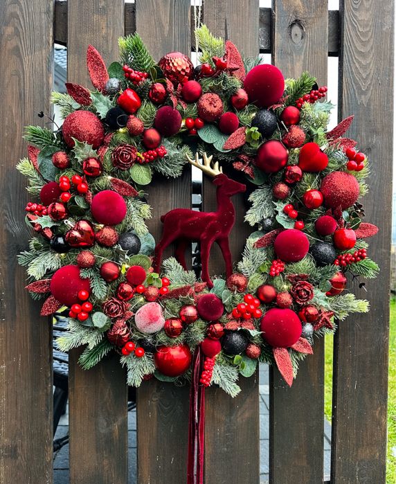 Świąteczny wianek na drzwi 56cm. z lampkami Led 112507