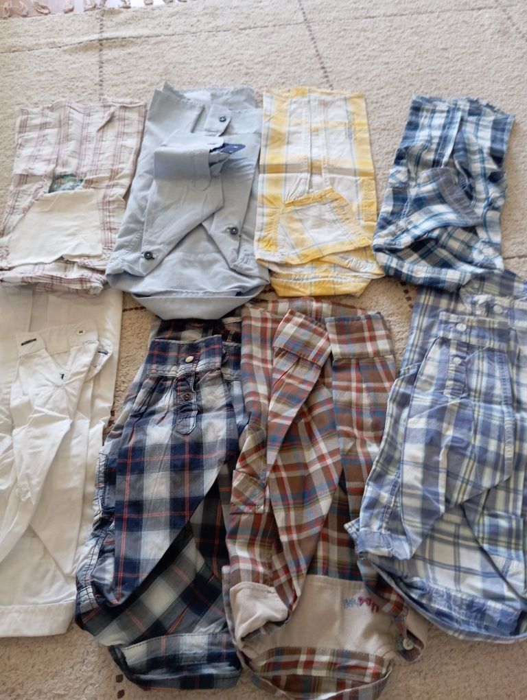Lote de roupas infantis menino

Descrição: