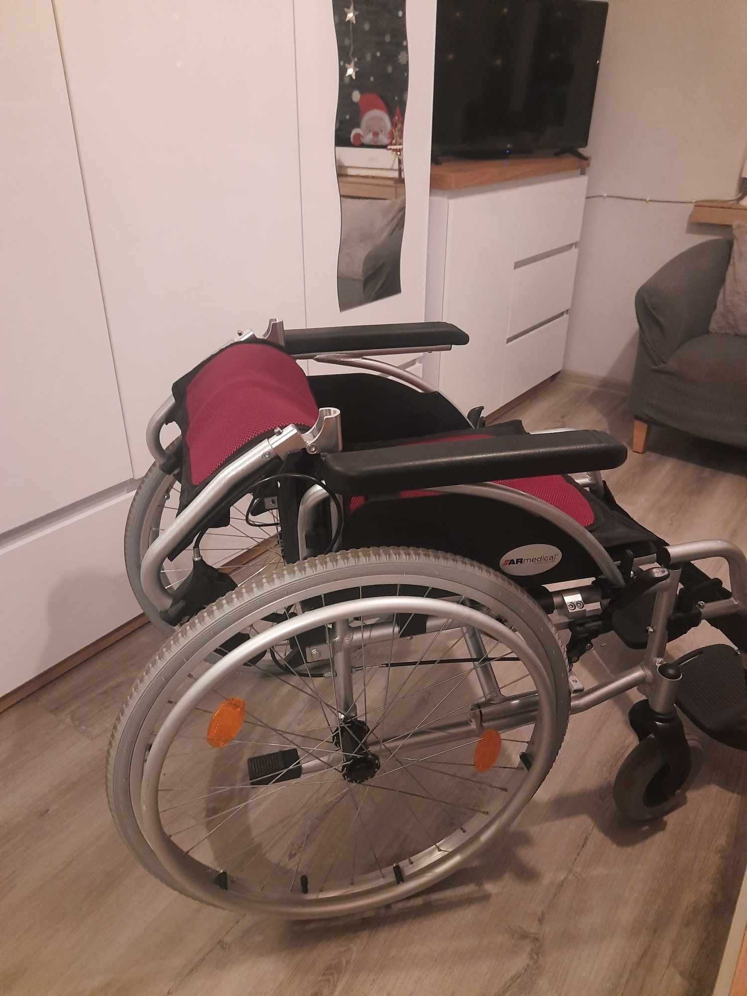 Wózek inwalidzki aluminiowy