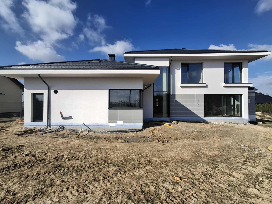 Elewacje Docieplenia Ocieplenia Adaptacja Poddaszy Wykończenia Wnętrz