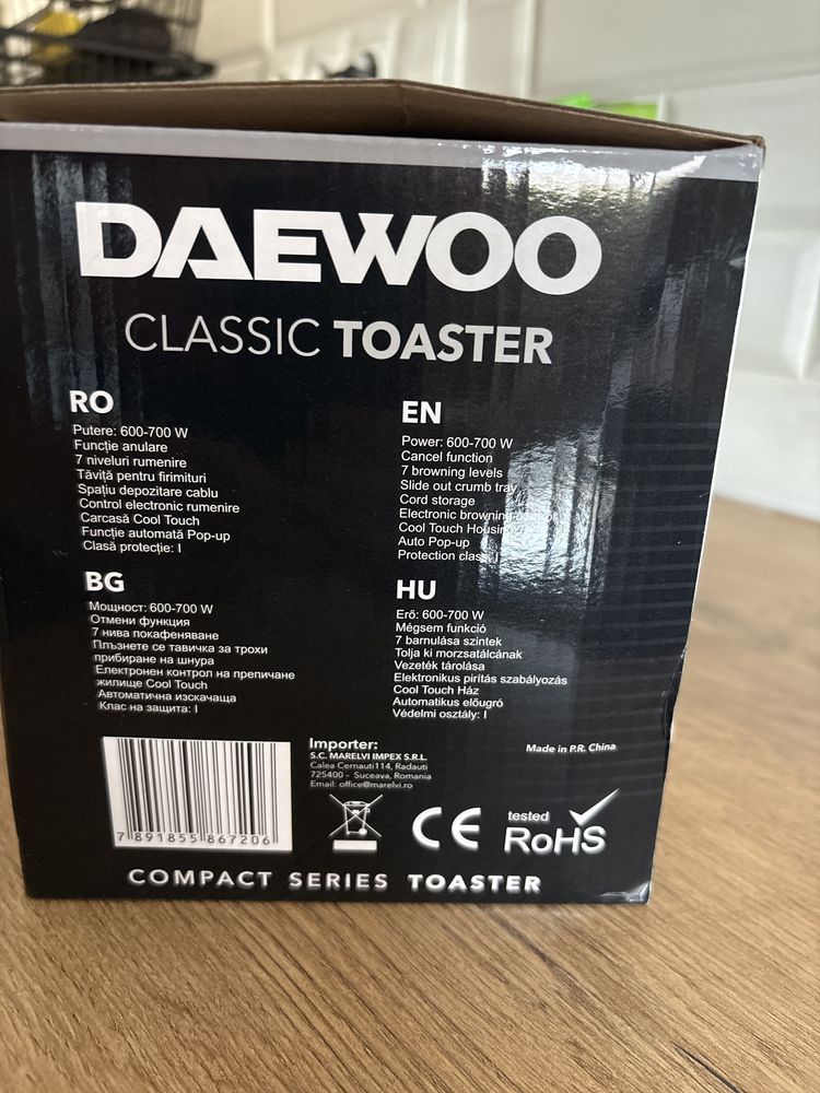 Toster Daewoo dbt40b