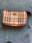 Сумочка в стилі Burberry
