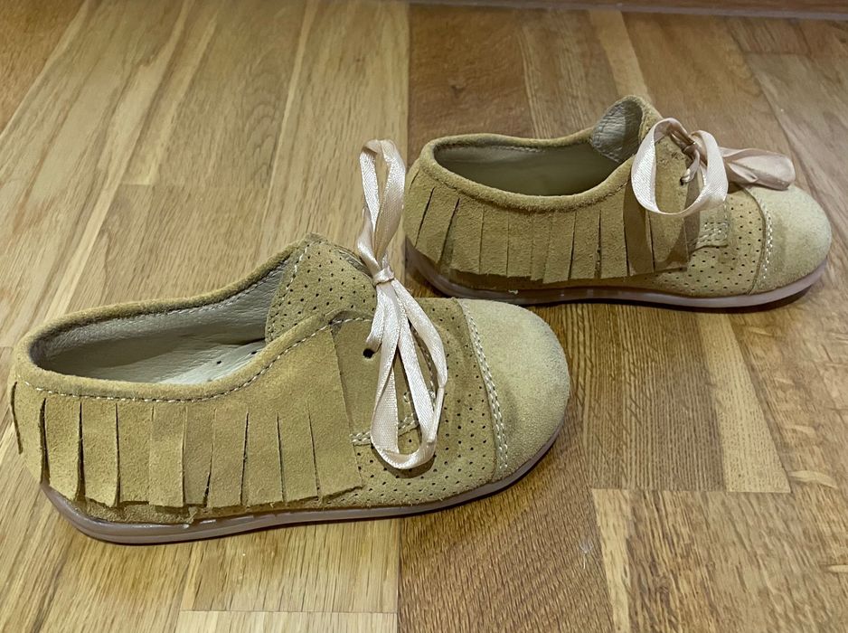 Sapatos carneiras - tamanho 24  - unissexo