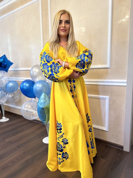 Вишита сукня жіноча вишиванка жіноча