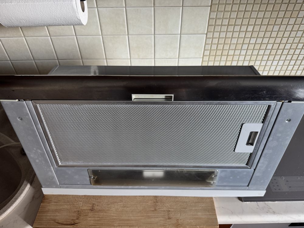 Okap podszafkowy Amica 60cm