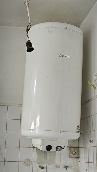 Cilindro cobre marca arierom 80 litros